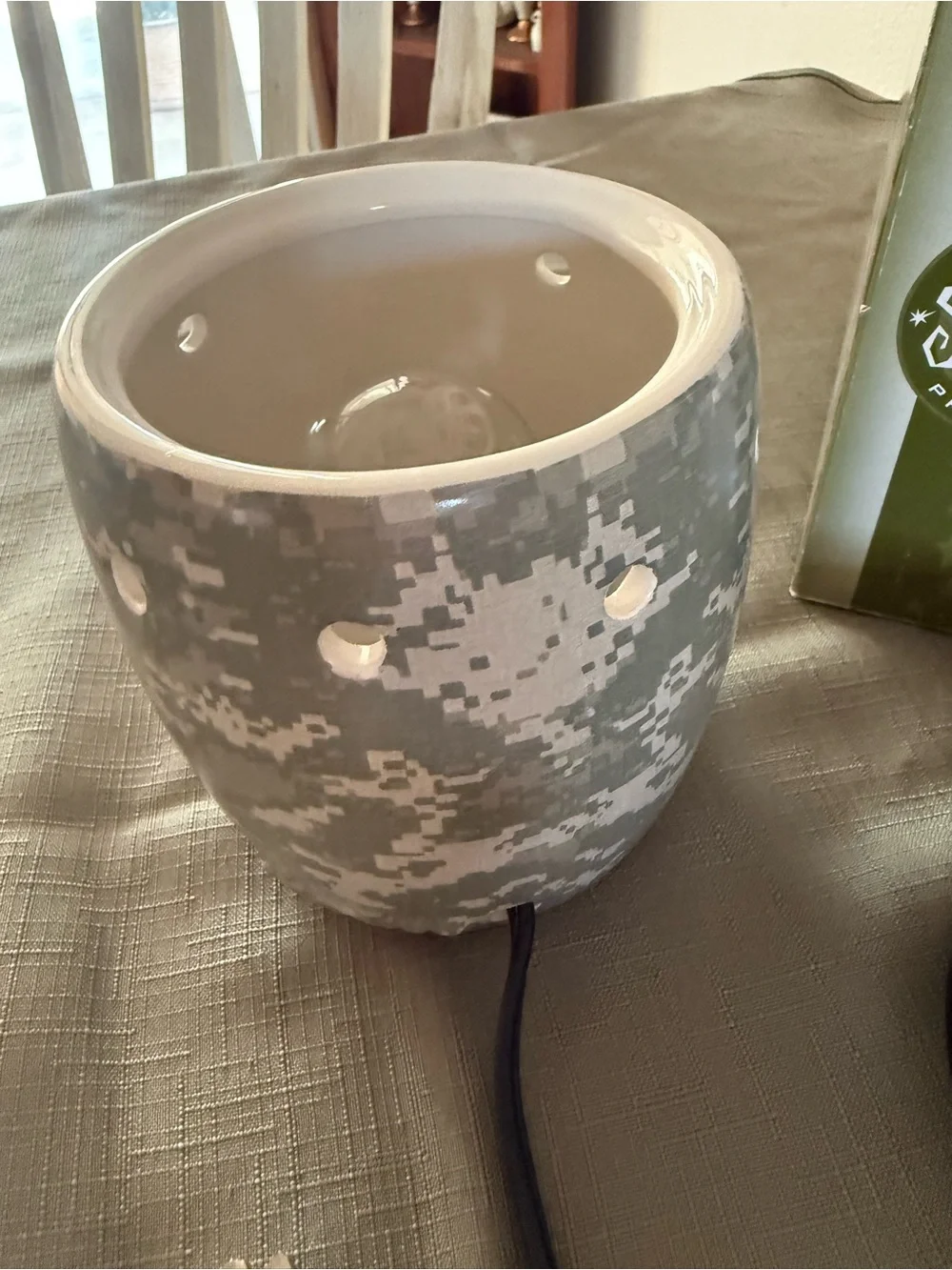 US Army Scentsy Full-Size Warmer Box with Olive Green and White Graphics